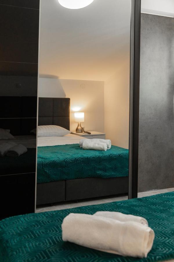 Apartman Gulin Crikvenica Bagian luar foto