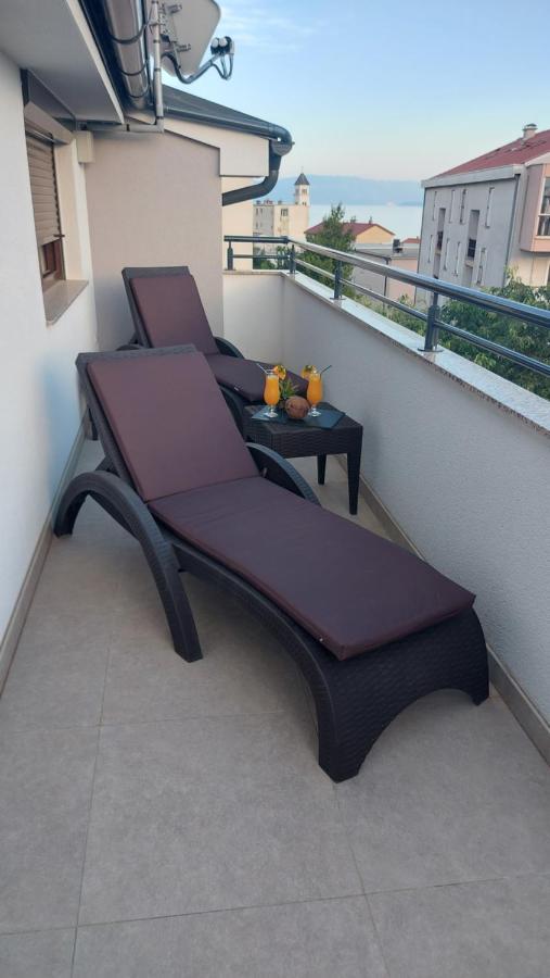 Apartman Gulin Crikvenica Bagian luar foto
